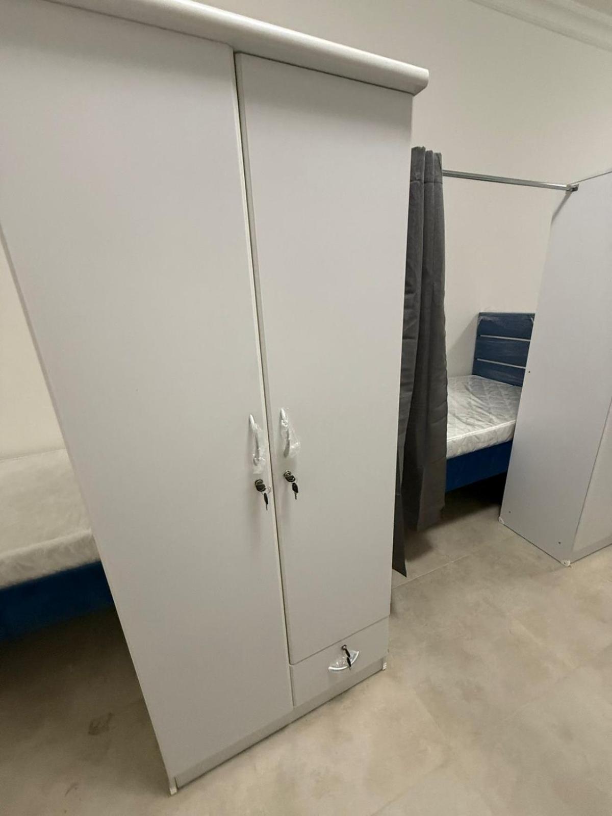 Backpackers Heaven ! 18 Beds In A 2 Bedroom Apartment In Front Of Union Metro Station Diera Дубай Экстерьер фото